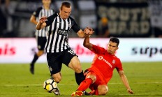 爱游戏官网-格拉茨晋级前景堪忧，欧冠困境待解的简单介绍