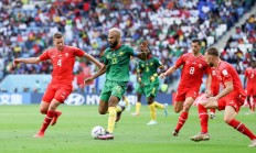 爱游戏官网入口-塞尔塔客场登顶，球队表现强劲