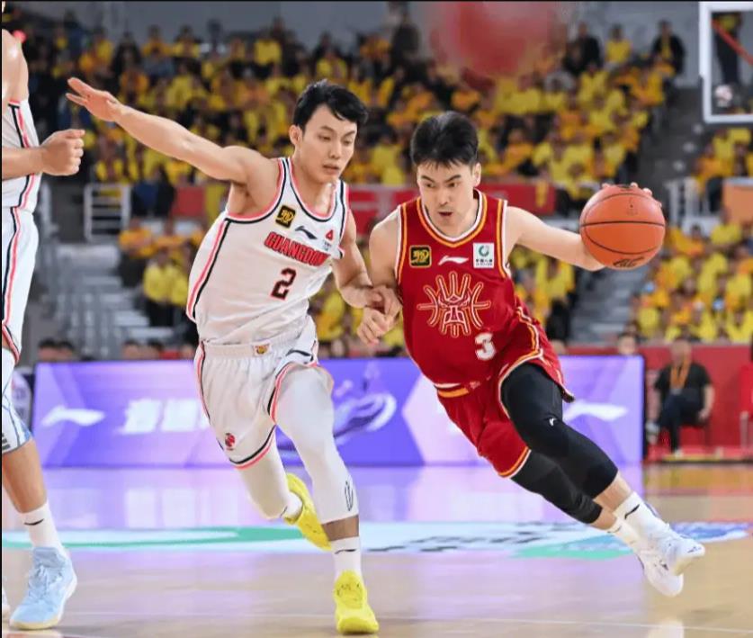 关于宁夏男篮在比拼中奋发斗志，战胜对手的信息