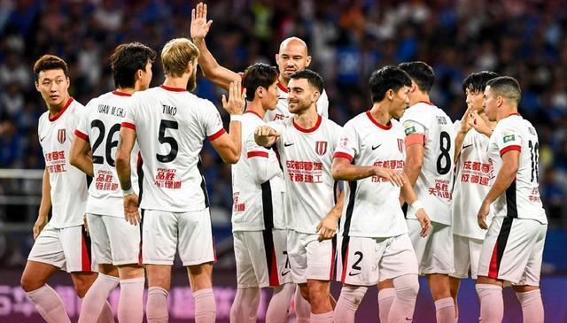 联赛激烈角逐，劲敌相继败下阵来