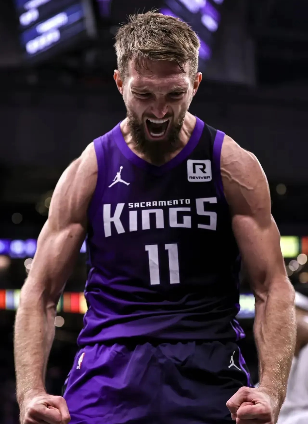 巴里-布朗砍下全场最高27分,带领球队取得连胜的简单介绍 巴里-布朗砍下全场最高27分,带领球队取得连胜的简单介绍