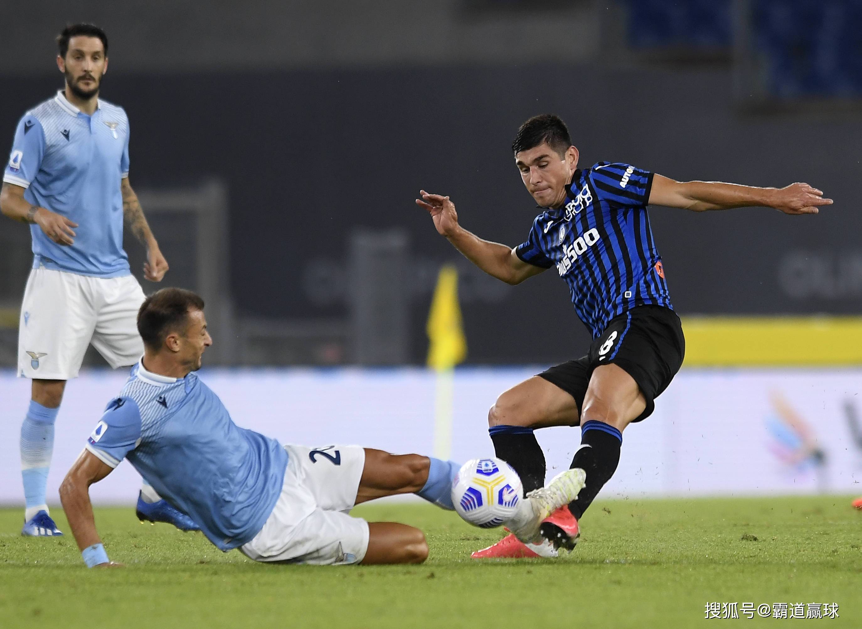 拉齐奥前锋发挥低迷,球迷担心球队战绩的简单介绍 拉齐奥前锋发挥低迷,球迷担心球队战绩的简单介绍