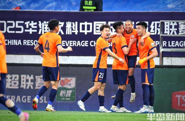 科尔多巴客场不敌,保级形势严峻 科尔多巴客场不敌,保级形势严峻