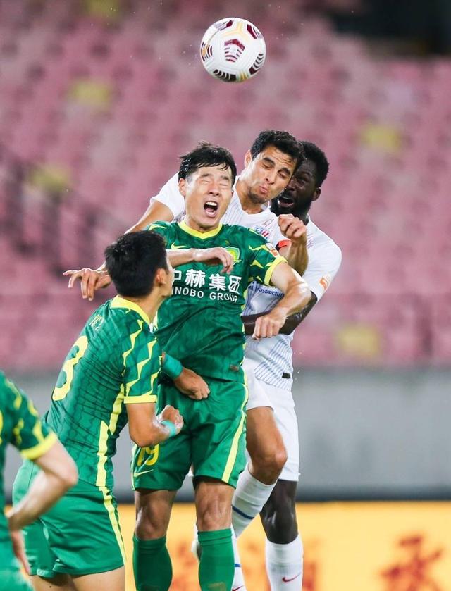 足球明星破获传闻，球队备战按部就班的简单介绍