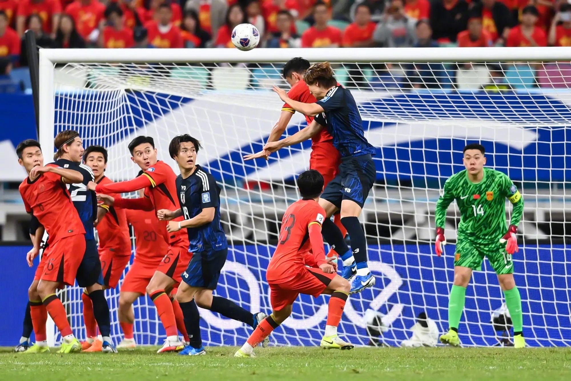 日本职业篮球联赛交战激烈，球队实力逐渐显现