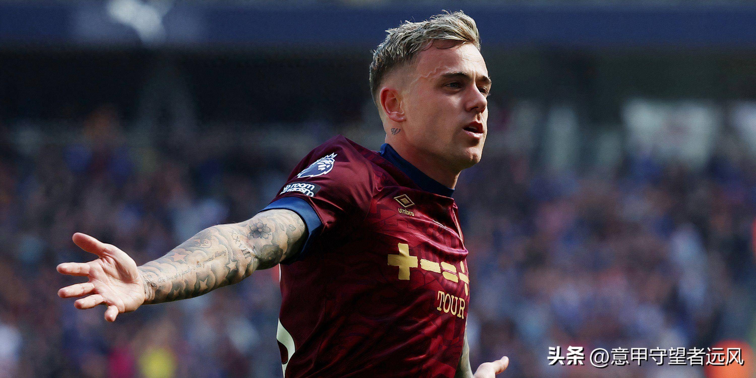 包含伊普斯威奇主场告捷，稳住榜首的词条