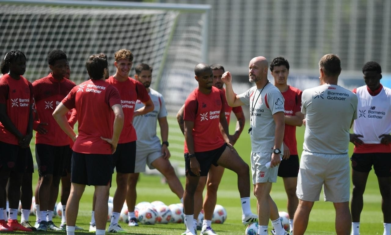 足球职业比赛频繁上演,球队实力强弱对比 足球职业比赛频繁上演,球队实力强弱对比