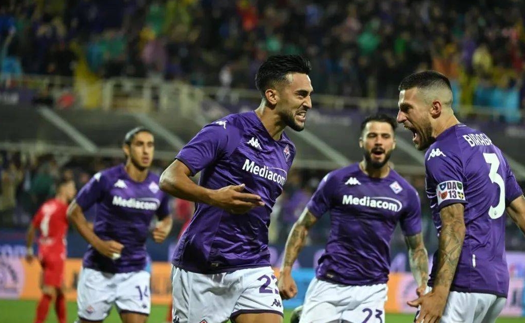 火热对决!看不完美的豪门对决的简单介绍 火热对决!看不完美的豪门对决的简单介绍