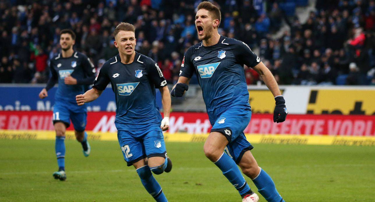 包含柏林赫塔中场核心受伤，将缺阵一段时间的词条