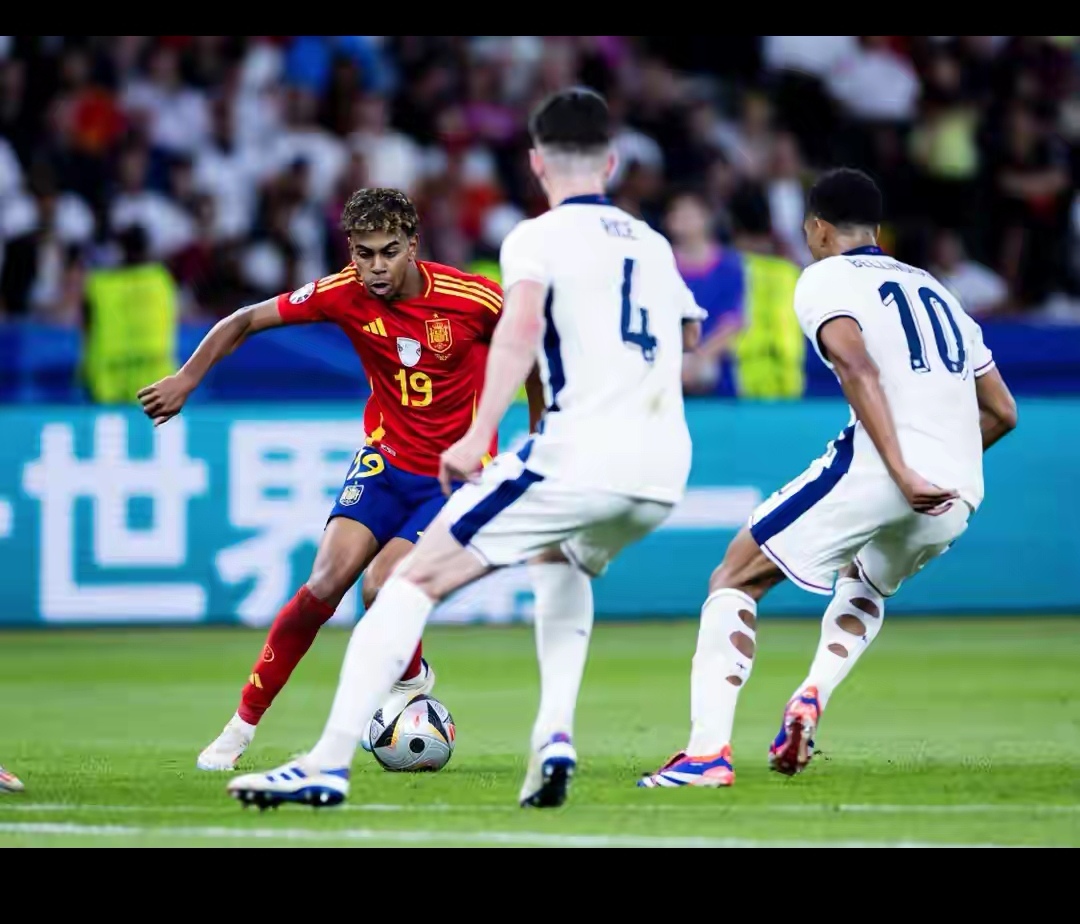 欧洲球队备战国内联赛,力争夺冠的简单介绍 欧洲球队备战国内联赛,力争夺冠的简单介绍